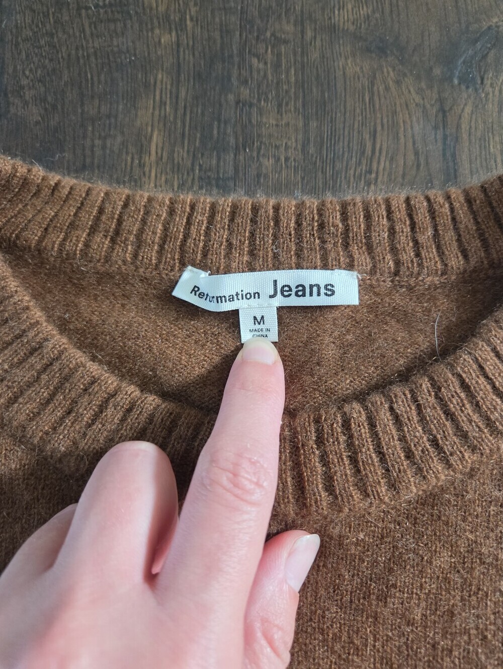 Reformation Brown Recycled Cashmere Crewneck Sweater - Size M - Picture 3 of 6